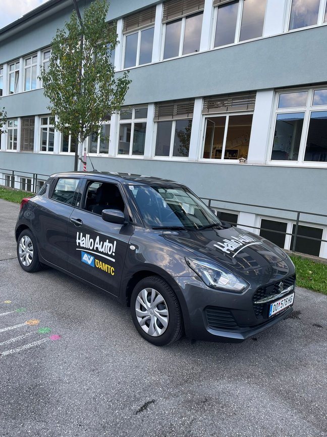 Mediathek_-_4_von_9__1_