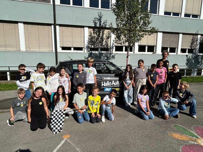 Mediathek_-_1_von_9__1_